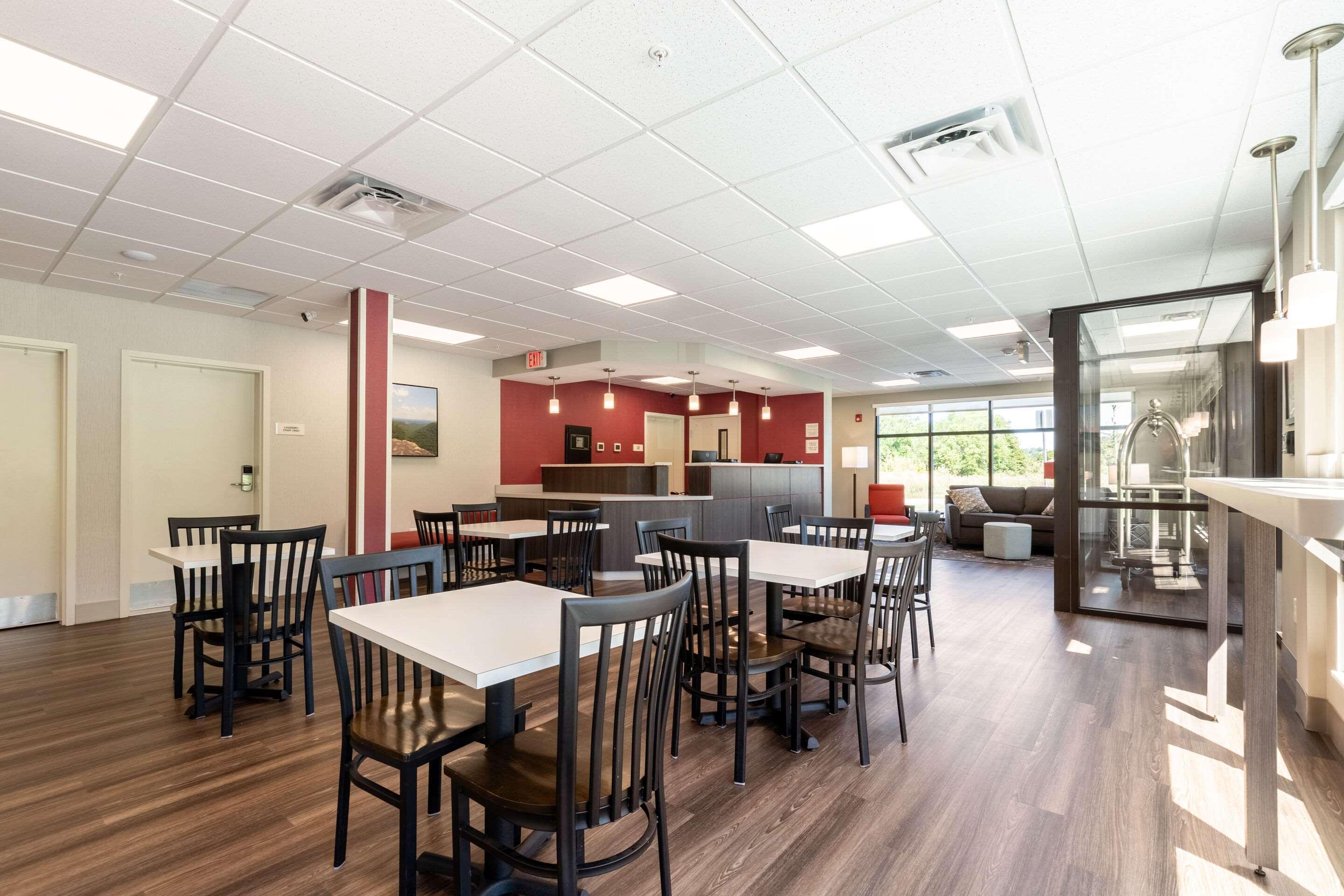 Econo Lodge Dayton Exterior photo